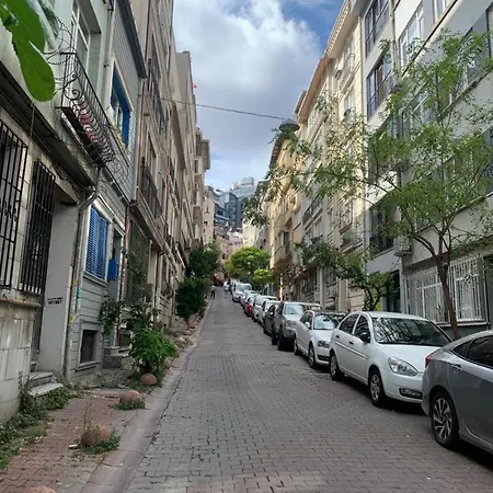 Butiq Flat With Bosphorus View Apartment